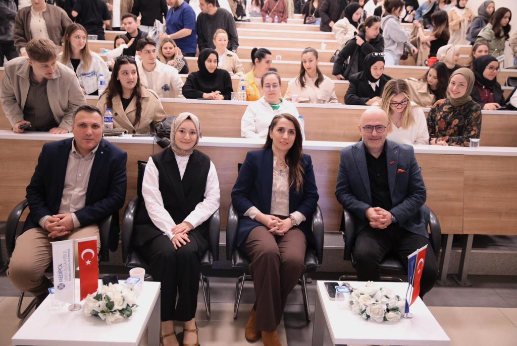 Medipol Üniversitesi Optisyenlik Mesleğinde Kariyer Yolculuğu Sektörden Deneyimler